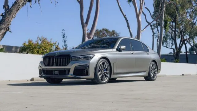 BMW 7 Series M760i Matte Gray Paint Protection Film Front 3 4 Outdoor