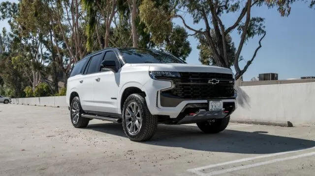 Chevrolet Tahoe Z71 White PPF Black Roof Window Tint Front 3Quarter