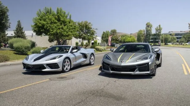 Corvette C8 Stingray Convertible Silver PPF Z06 Grey Yellow Stripe Front Duo Street