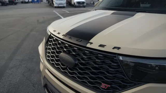 Ford Explorer ST Satin Desert Tan Hood Stripe And Grille Detail, by Wrap Labs, Westlake Village