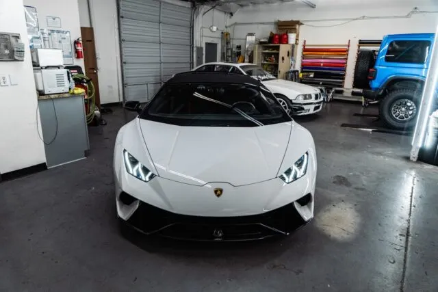 Lamborghini Huracan Performante White PPF Black Roof Front Head On WrapLabs Shop Indoor