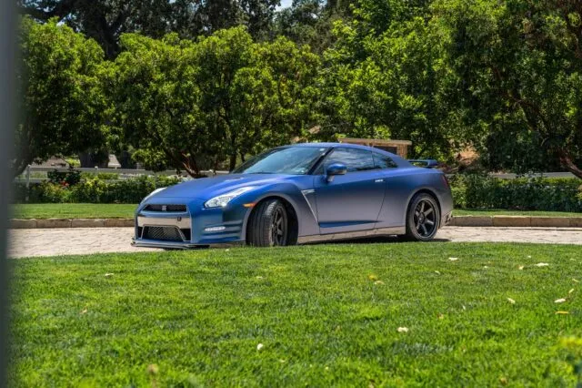 Nissan GT R R35 Matte Blue Vinyl Wrap Side Profile Estate Lawn