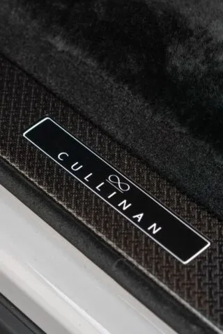 Rolls Royce Cullinan Black Badge Graphite Yellow Accent PPF Door Sill Badge Detail