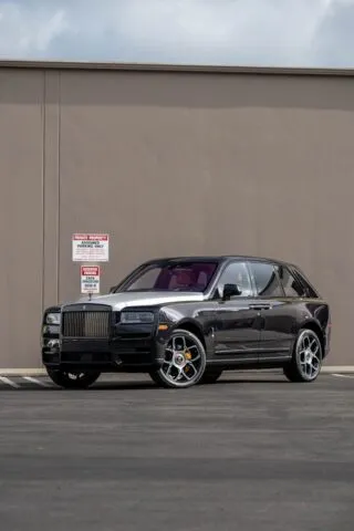Rolls Royce Cullinan Black Badge Graphite Yellow Accent PPF Full Car Front Three Quarter