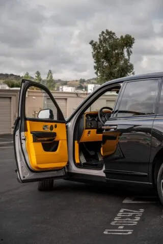 Rolls Royce Cullinan Black Badge Graphite Yellow Interior Doors Open