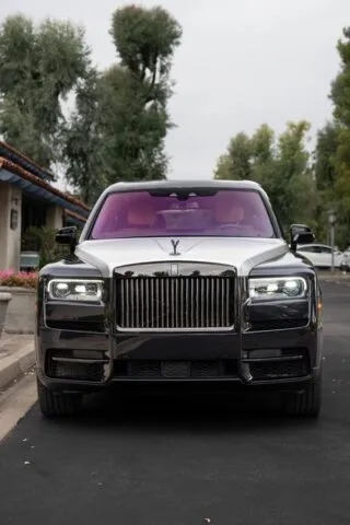 Rolls Royce Cullinan Black Silver Two Tone Purple Interior CPF Front Straight Street