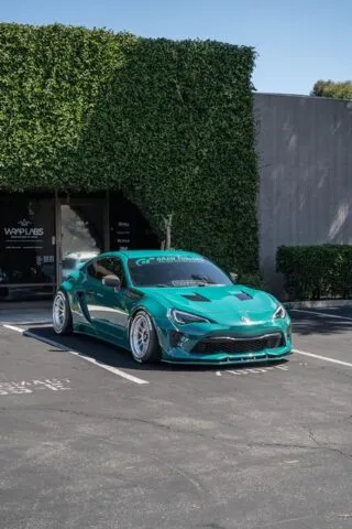 Toyota 86 Teal Chrome Vinyl Wrap Widebody Front
