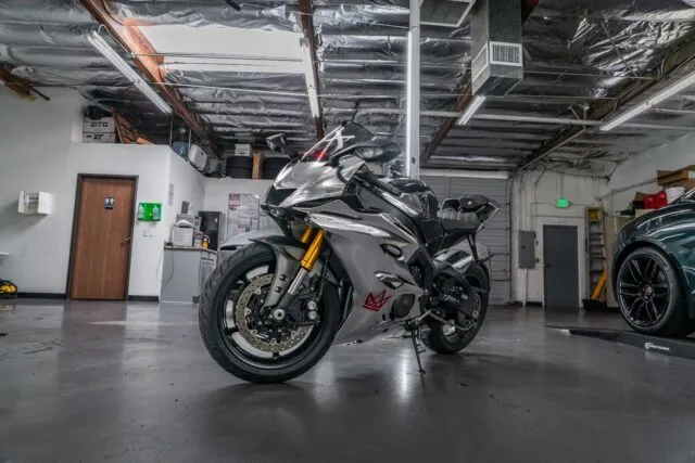 Yamaha R6 Chrome Silver Vinyl Wrap Front Head On Shop Indoor, by Wrap Labs, Westlake Village