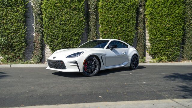 Toyota GR86 White PPF Front 3Quarter Hedge Wall, by Wrap Labs, Westlake Village